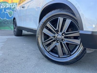 2018 Ssangyong Rexton - Thumbnail