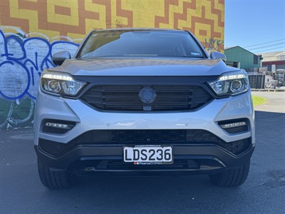 2018 Ssangyong Rexton - Thumbnail