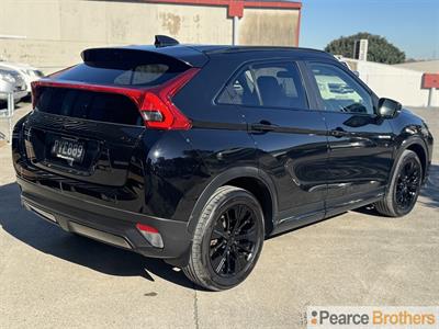 2018 Mitsubishi Eclipse Cross - Thumbnail