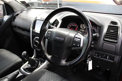 2018 Isuzu D-Max - Thumbnail