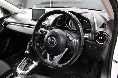 2016 Mazda 2 - Thumbnail