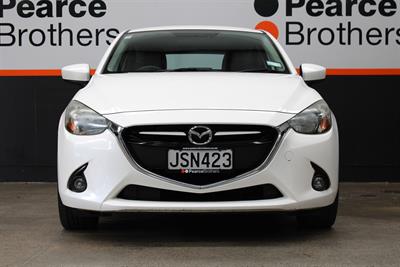 2016 Mazda 2 - Thumbnail