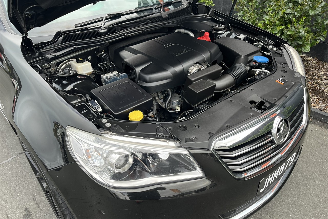 2015 Holden COMMODORE