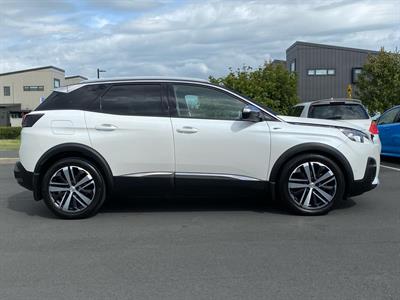 2018 Peugeot 3008 - Thumbnail