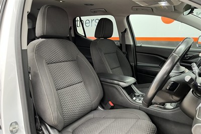 2020 Holden Acadia - Thumbnail