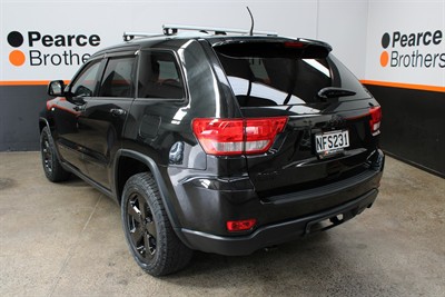 2012 Jeep Grand Cherokee - Thumbnail
