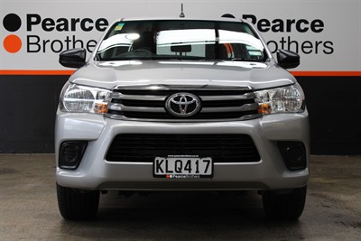 2017 Toyota Hilux - Thumbnail
