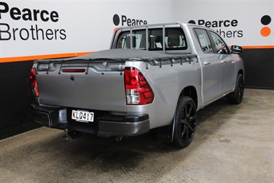 2017 Toyota Hilux - Thumbnail