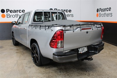 2017 Toyota Hilux - Thumbnail