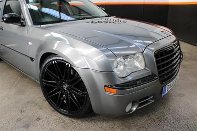 2005 Chrysler 300C - Thumbnail
