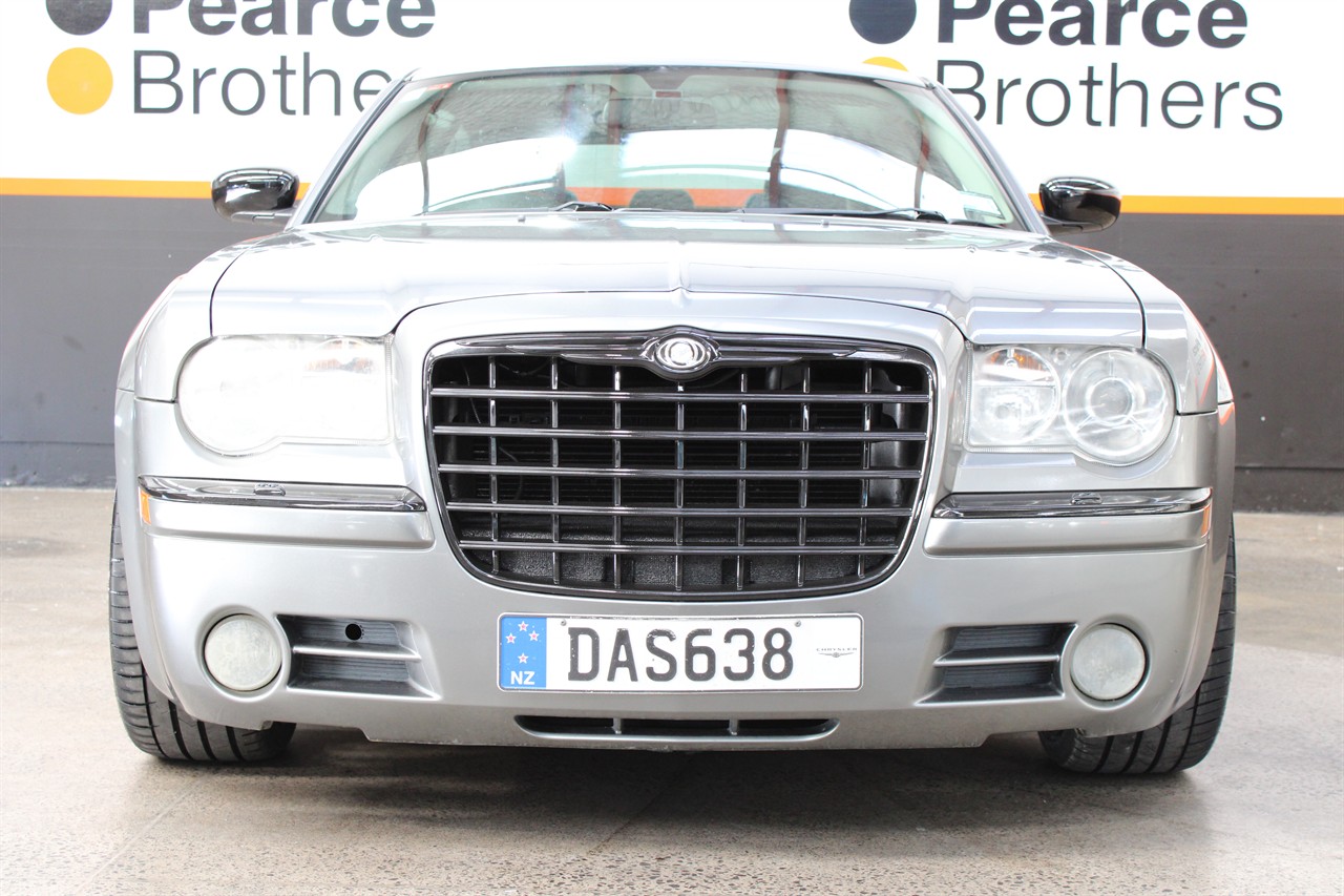 2005 Chrysler 300C