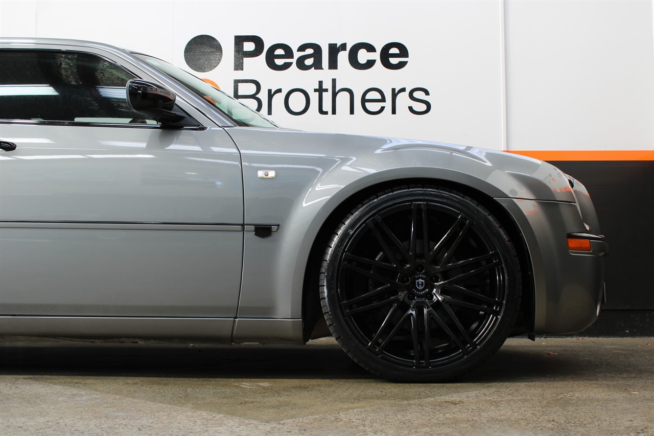 2005 Chrysler 300C