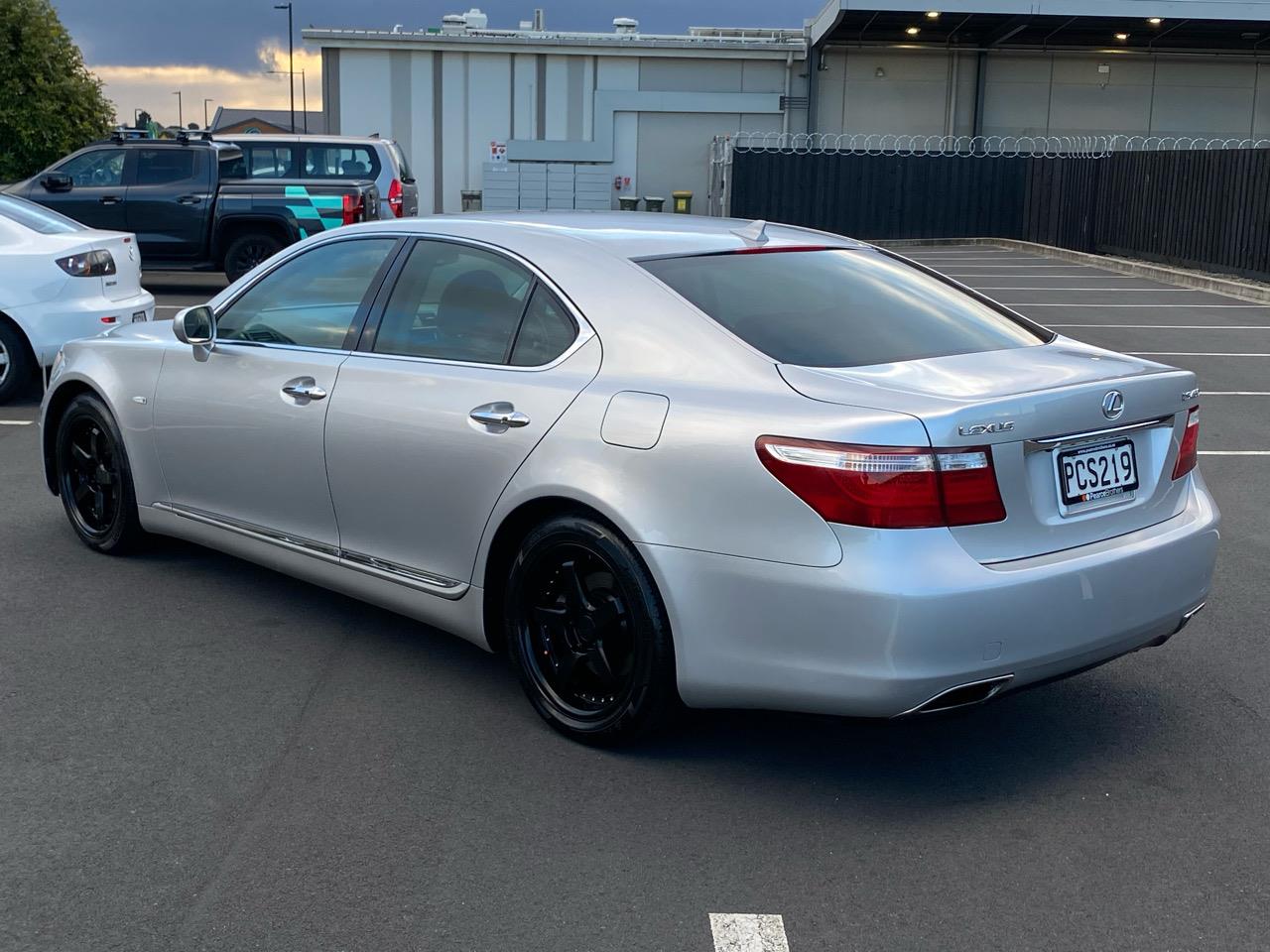 2006 Lexus Ls460