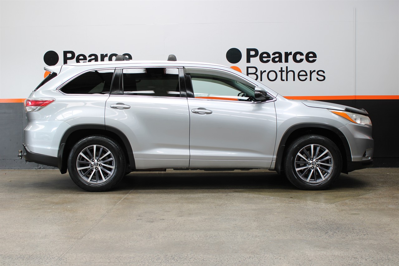 2016 Toyota HIGHLANDER