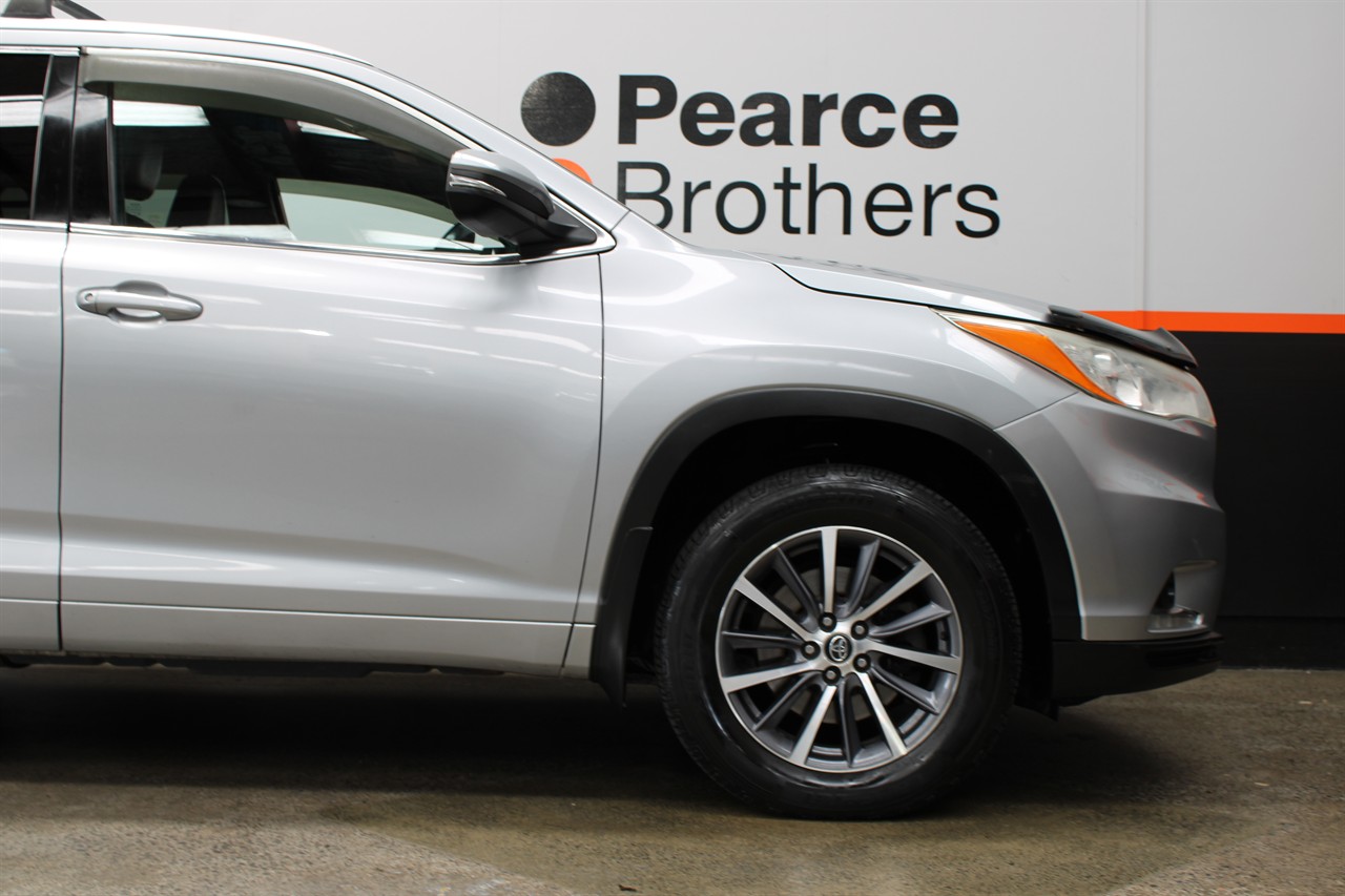 2016 Toyota HIGHLANDER