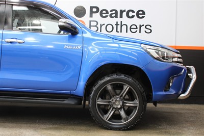 2017 Toyota Hilux - Thumbnail