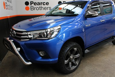 2017 Toyota Hilux - Thumbnail