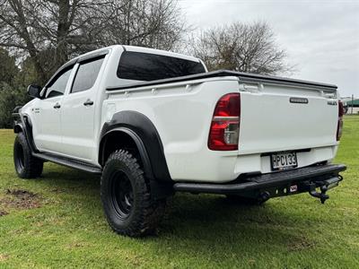 2014 Toyota Hilux - Thumbnail