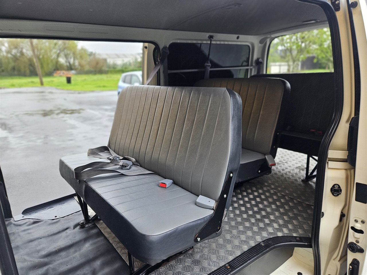 2014 Toyota Hiace