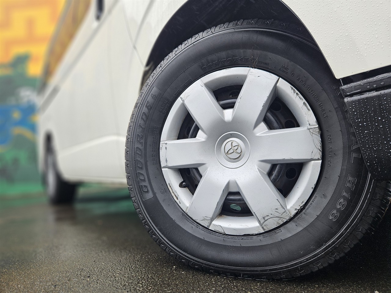 2014 Toyota Hiace