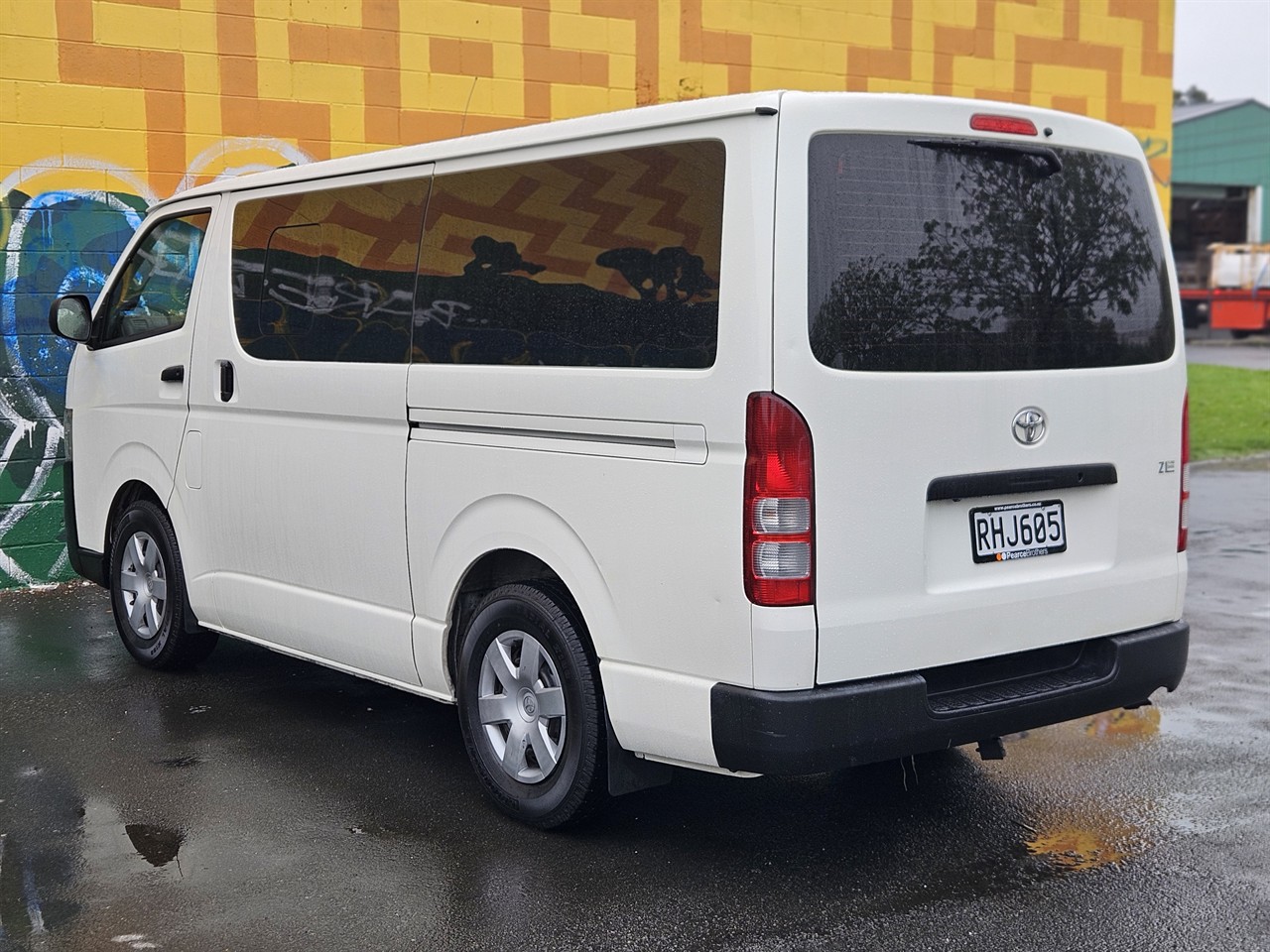 2014 Toyota Hiace