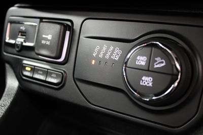 2023 Jeep Renegade - Thumbnail