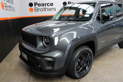 2023 Jeep Renegade - Thumbnail