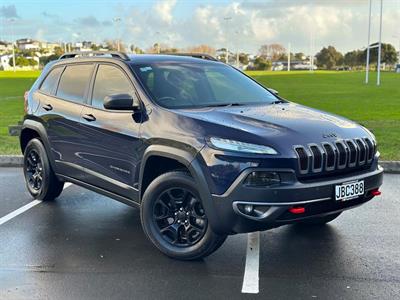 2015 Jeep Cherokee - Thumbnail