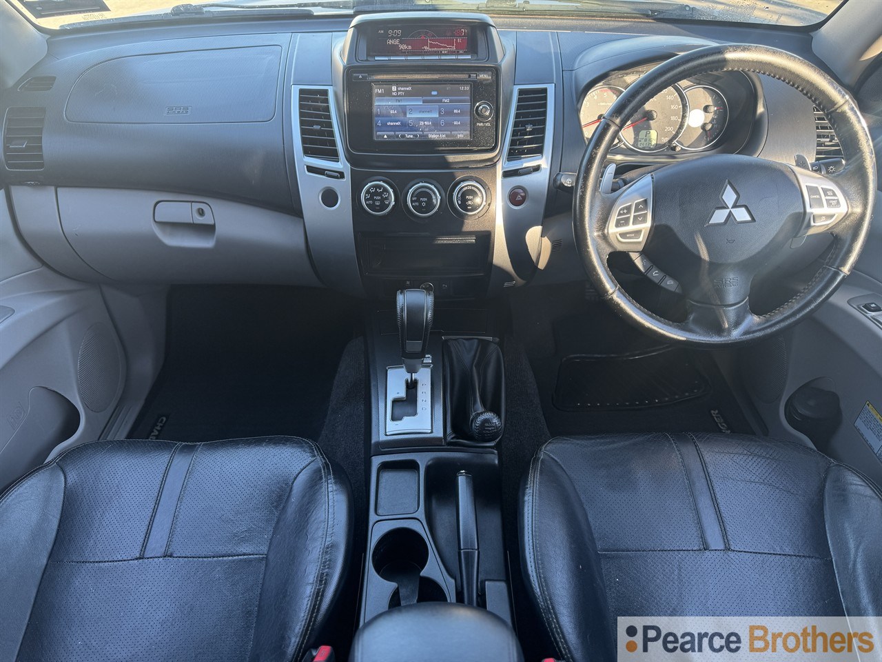 2015 Mitsubishi Challenger