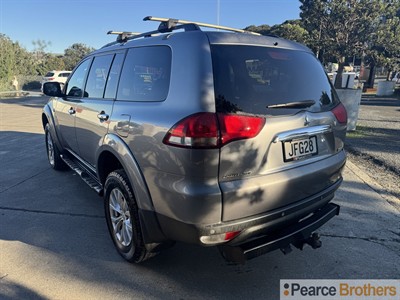 2015 Mitsubishi Challenger - Thumbnail