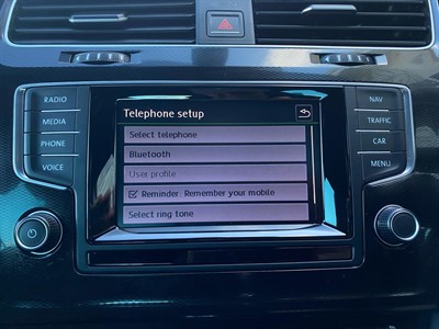 2014 Volkswagen Golf - Thumbnail