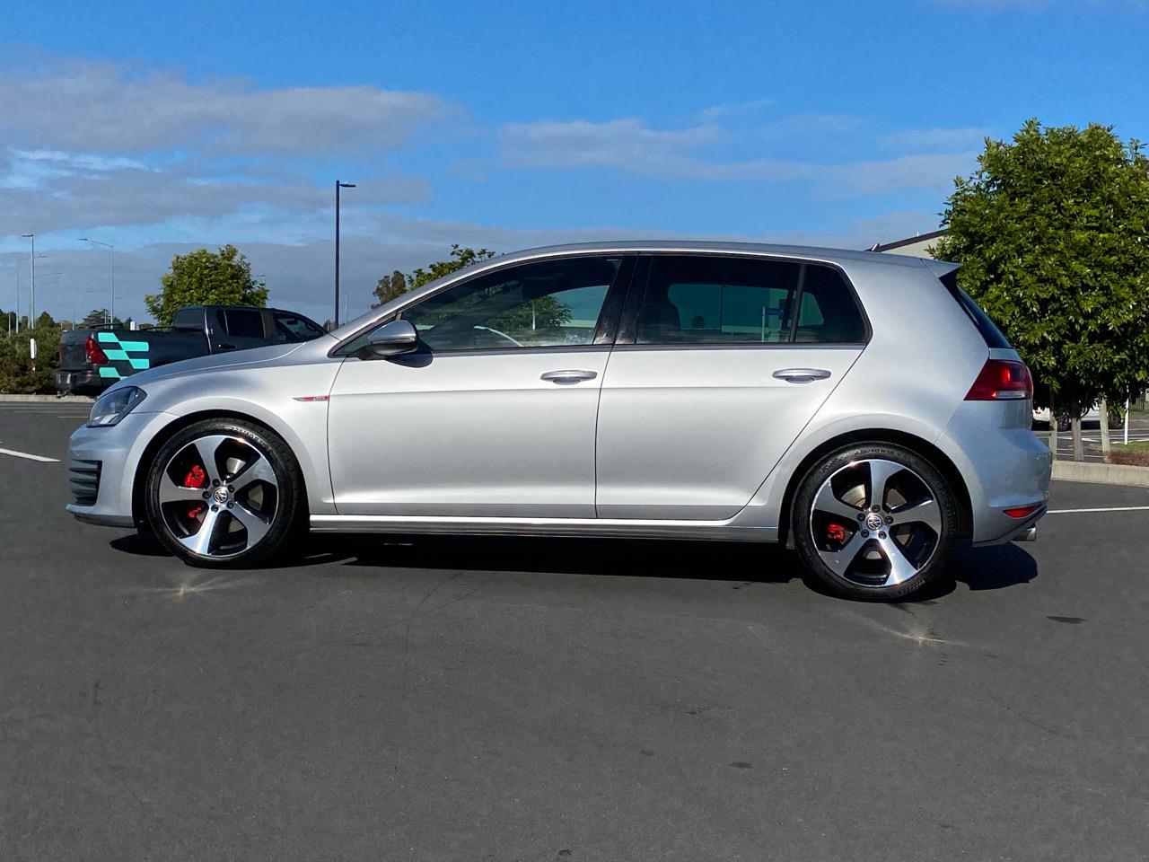 2014 Volkswagen Golf