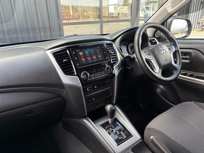 2020 Mitsubishi Triton - Thumbnail