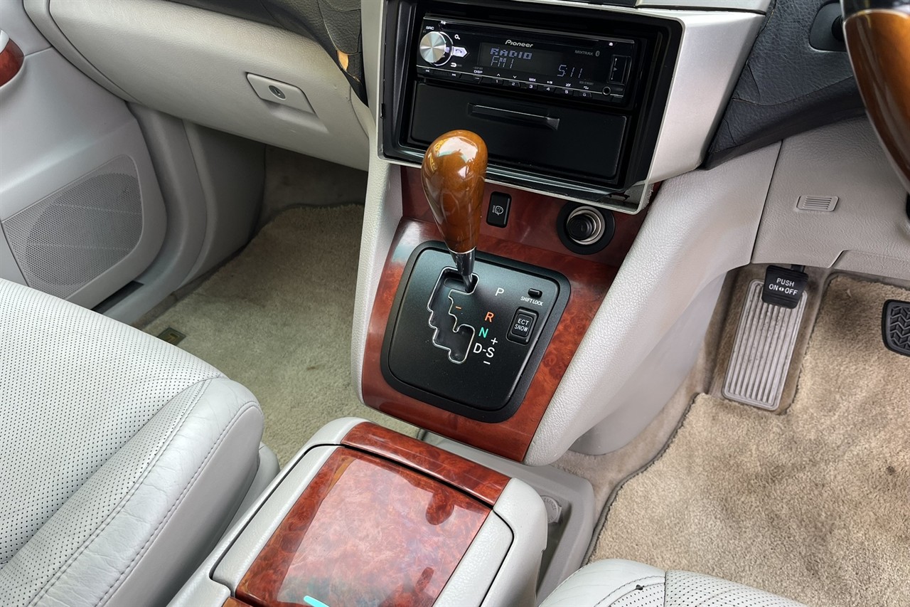 2004 Lexus RX330