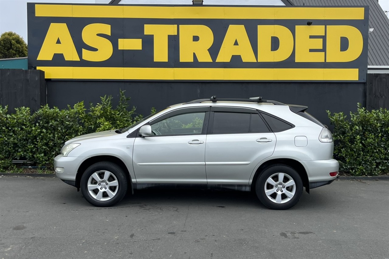 2004 Lexus RX330