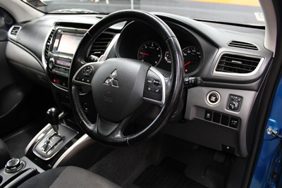 2017 Mitsubishi Triton - Thumbnail