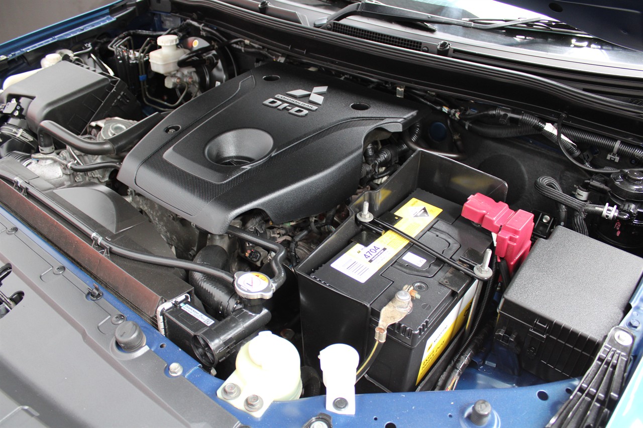 2017 Mitsubishi Triton