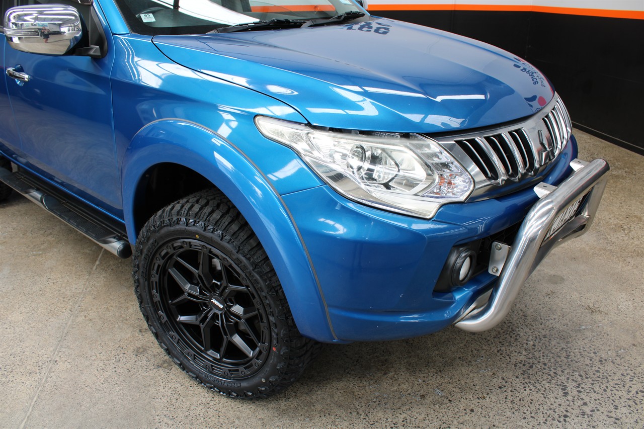 2017 Mitsubishi Triton