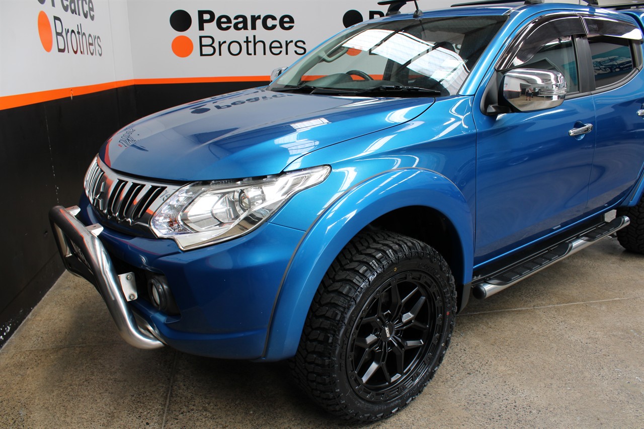 2017 Mitsubishi Triton