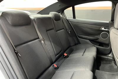 2007 Holden COMMODORE - Thumbnail