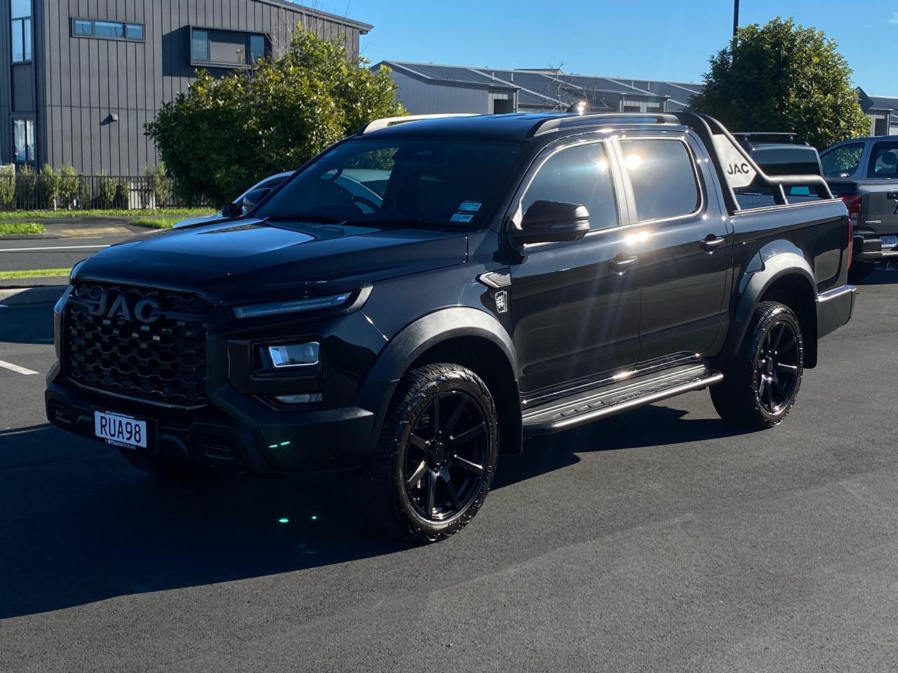 2025 JAC T9