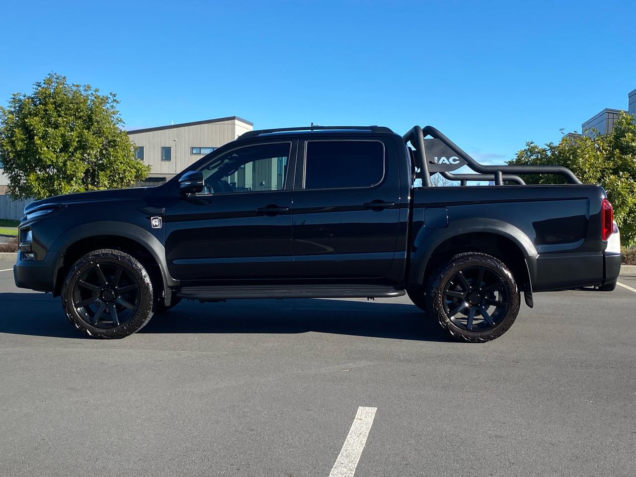 2025 JAC T9