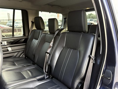 2016 Land Rover Discovery - Thumbnail