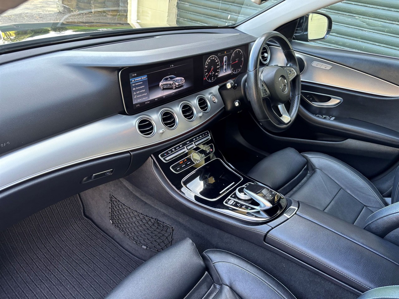 2016 Mercedes-Benz E 220