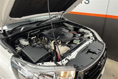 2019 Toyota Hilux - Thumbnail