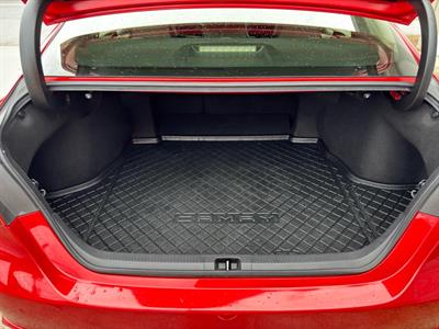 2018 Toyota Camry - Thumbnail