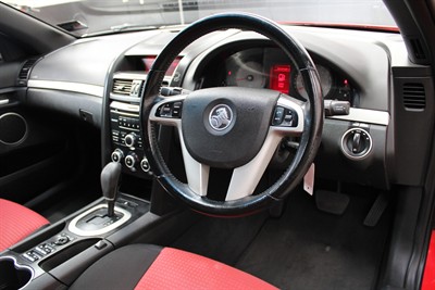 2009 Holden Commodore - Thumbnail