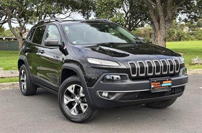 2017 Jeep Cherokee - Thumbnail