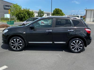 2013 Nissan DUALIS - Thumbnail