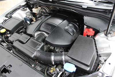 2014 Holden Commodore - Thumbnail